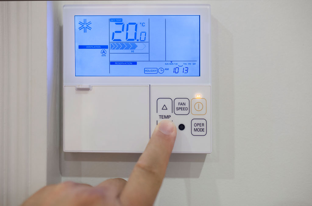 Can You Install Two Thermostats On One HVAC Unit? | AC Repair | Paradise Valley, AZ