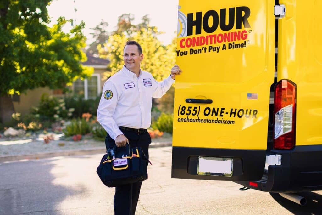 AC Repair in Tempe, AZ 2 AC Repair in Tempe, AZ By By One Hour Air Conditioning & Heating.